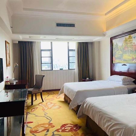 Vienna Hotel Foshan Nanhai City Square Exterior foto